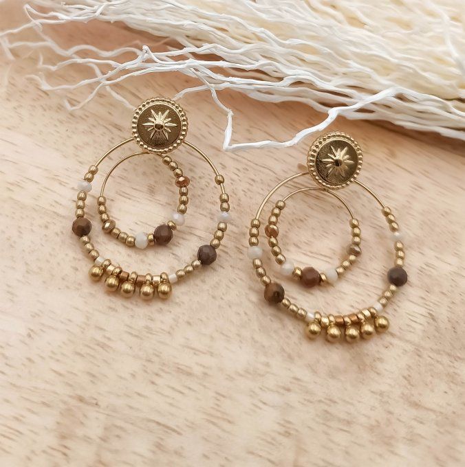 boucles-oreilles-acier-anneaux-ronds-perles-enfiles-marron