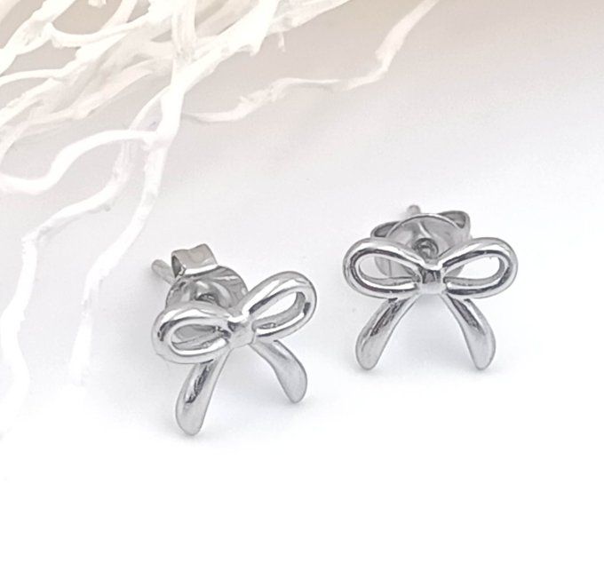 boucles-oreilles-acier-puce-nœud-mode-tendance-argent