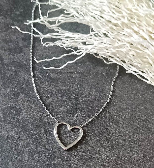 collier-acier-pendentif-coeur-argente-amour-cadeau